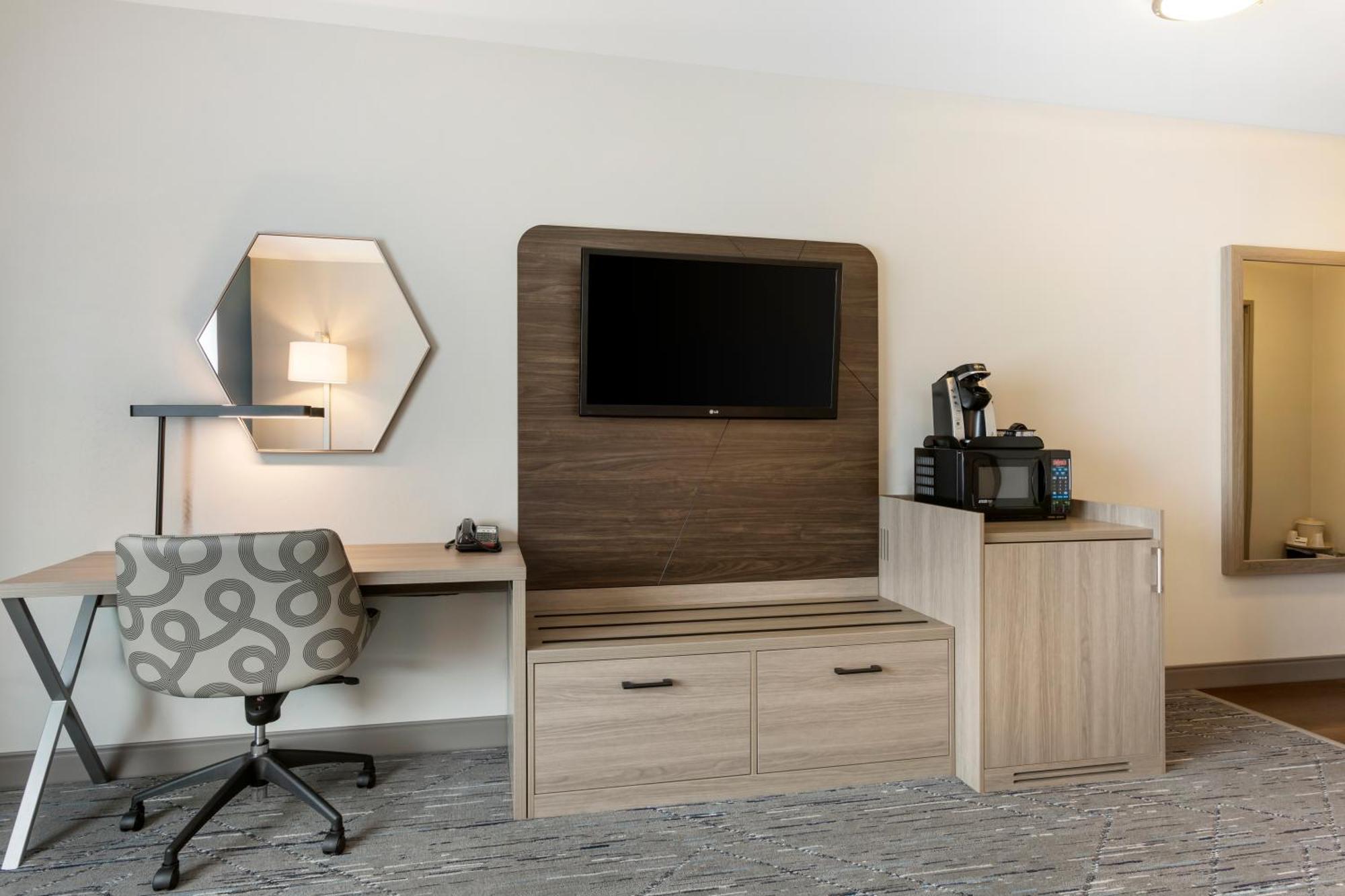 Holiday Inn Express Belgrade-Bozeman Area By Ihg Exterior foto