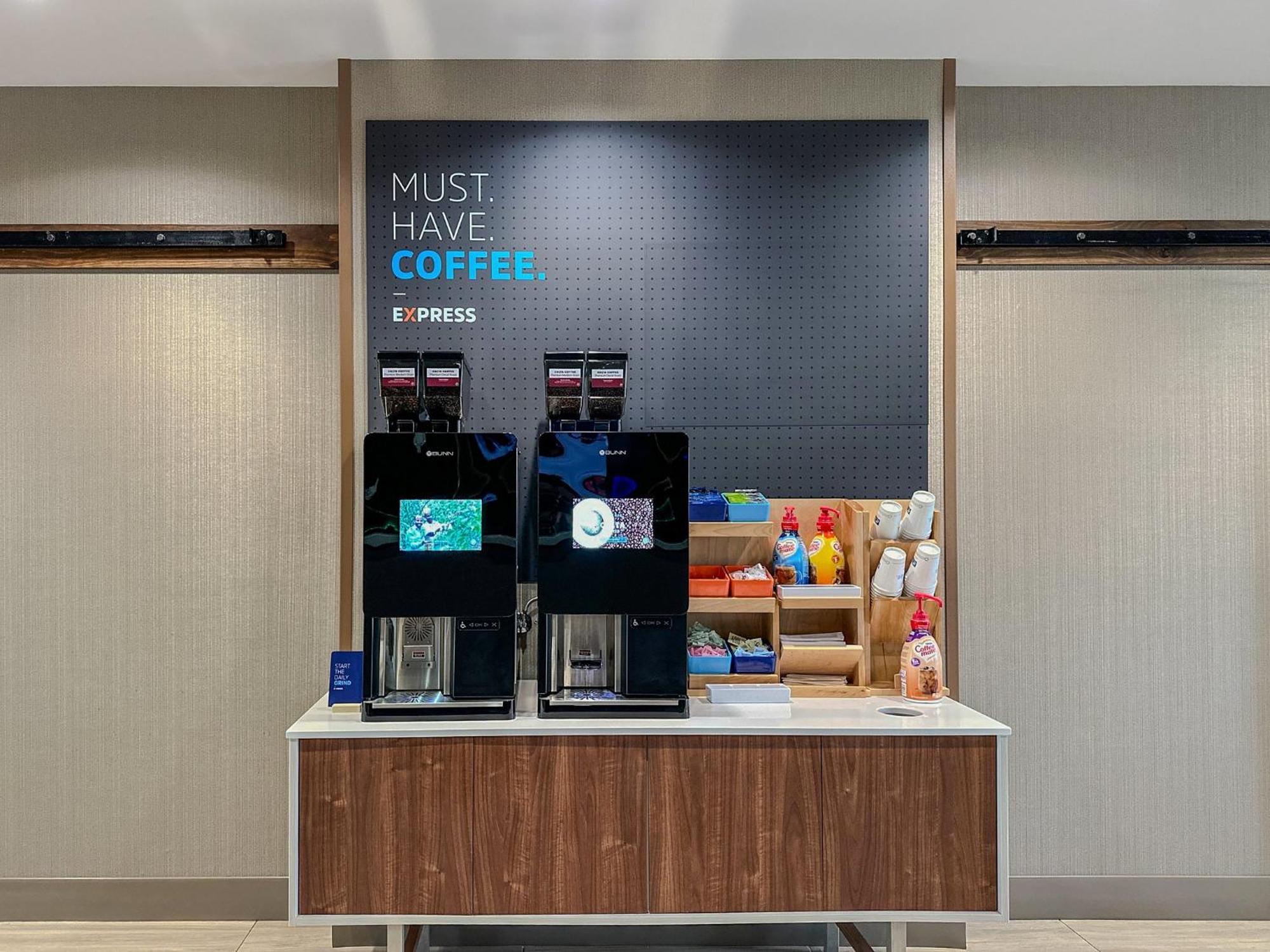 Holiday Inn Express Belgrade-Bozeman Area By Ihg Exterior foto